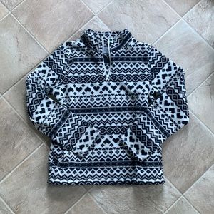 Children’s Place pullover fleece. Girls size L (10-12).